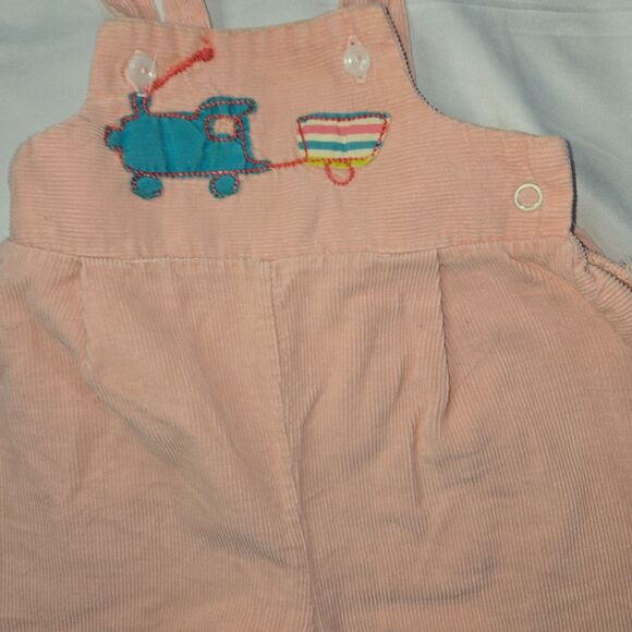 Vintage Girls 2T Jumpsuit Overalls Pink Red Brown Embroidered Cats Dogs Corduroy - Picture 8 of 16